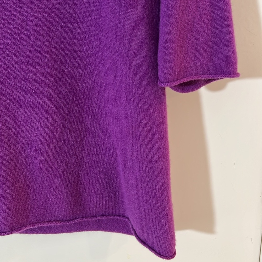 Neiman Marcus Women’s 100% Cashmere Sweater - Picture 4 of 6